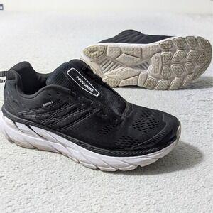 Hoka One One Clifton 6 Running Shoes Womens 10 Black White Sneakers 1102873 BWHT